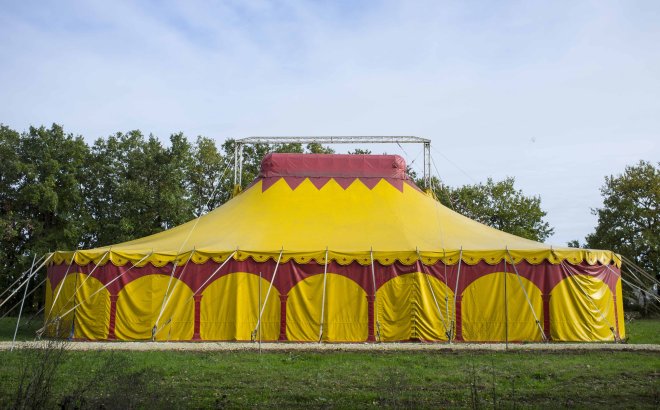 Grand chapiteau opaque - 